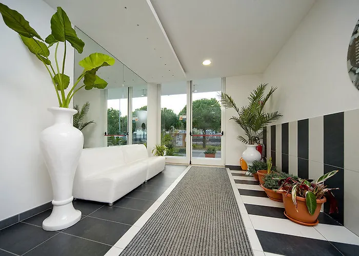 Sea Rosburgo Ξενοδοχείο με διαμερίσματα 4*