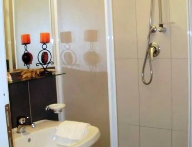 Ξενοδοχείο με διαμερίσματα Sea Rosburgo 4*