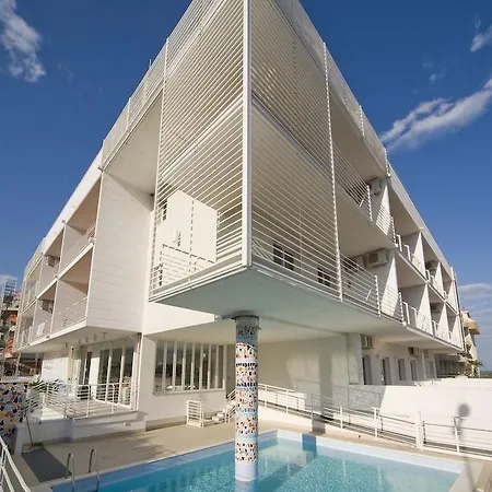 Lägenhetshotell Sea Rosburgo 4*