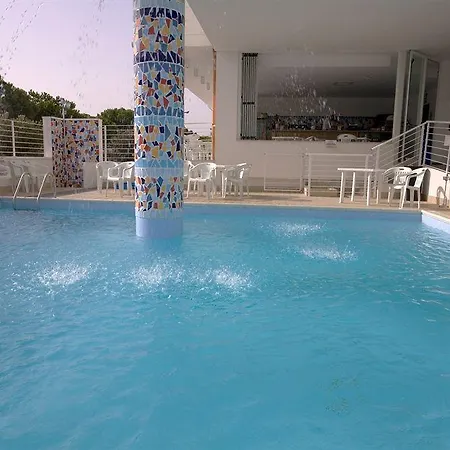 Lägenhetshotell Sea Rosburgo 4*