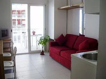 Lägenhetshotell Sea Rosburgo 4*