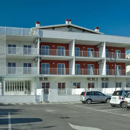 Aparthotel Sea Rosburgo Roseto Degli Abruzzi